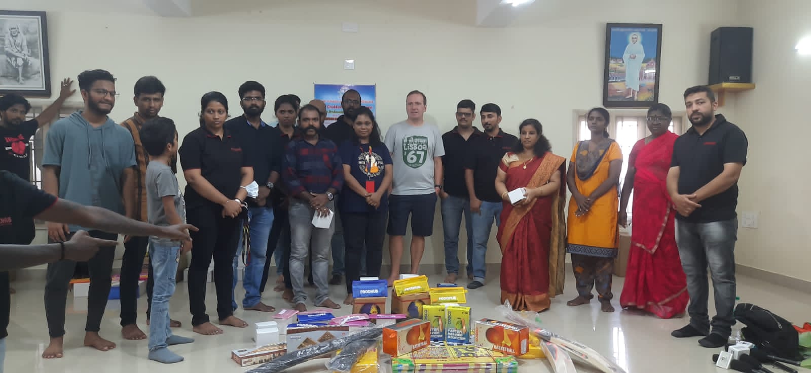 As part of their CSR (Corporate Social Responsibility) engagement program, Foodhub extended it’s repeated support to Seva Chakkara Orphanage