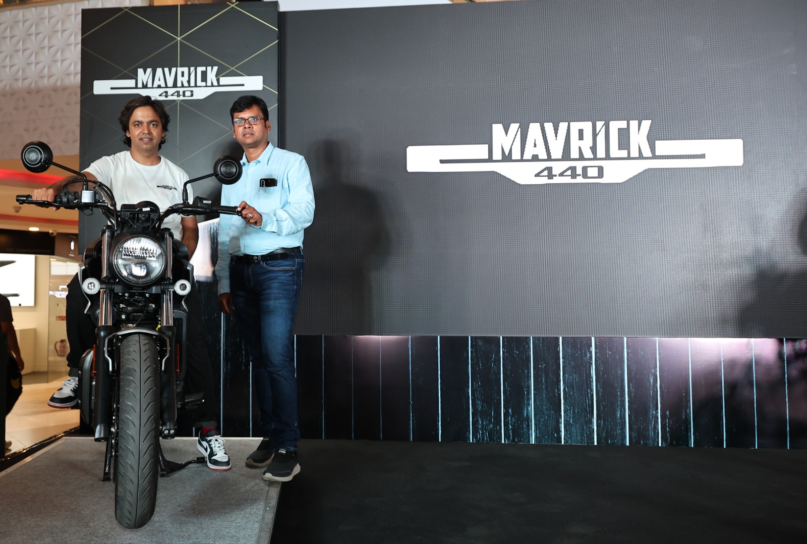 HERO MOTOCORP LAUNCHES A NEW PREMIUM MOTORCYCLES IN CHENNAI