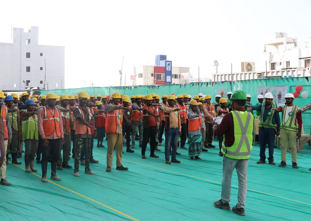Taking a pledge towards Safety, Navin’s organizes Awareness Camp in the presence of 300 workers on 52nd National Safety Day