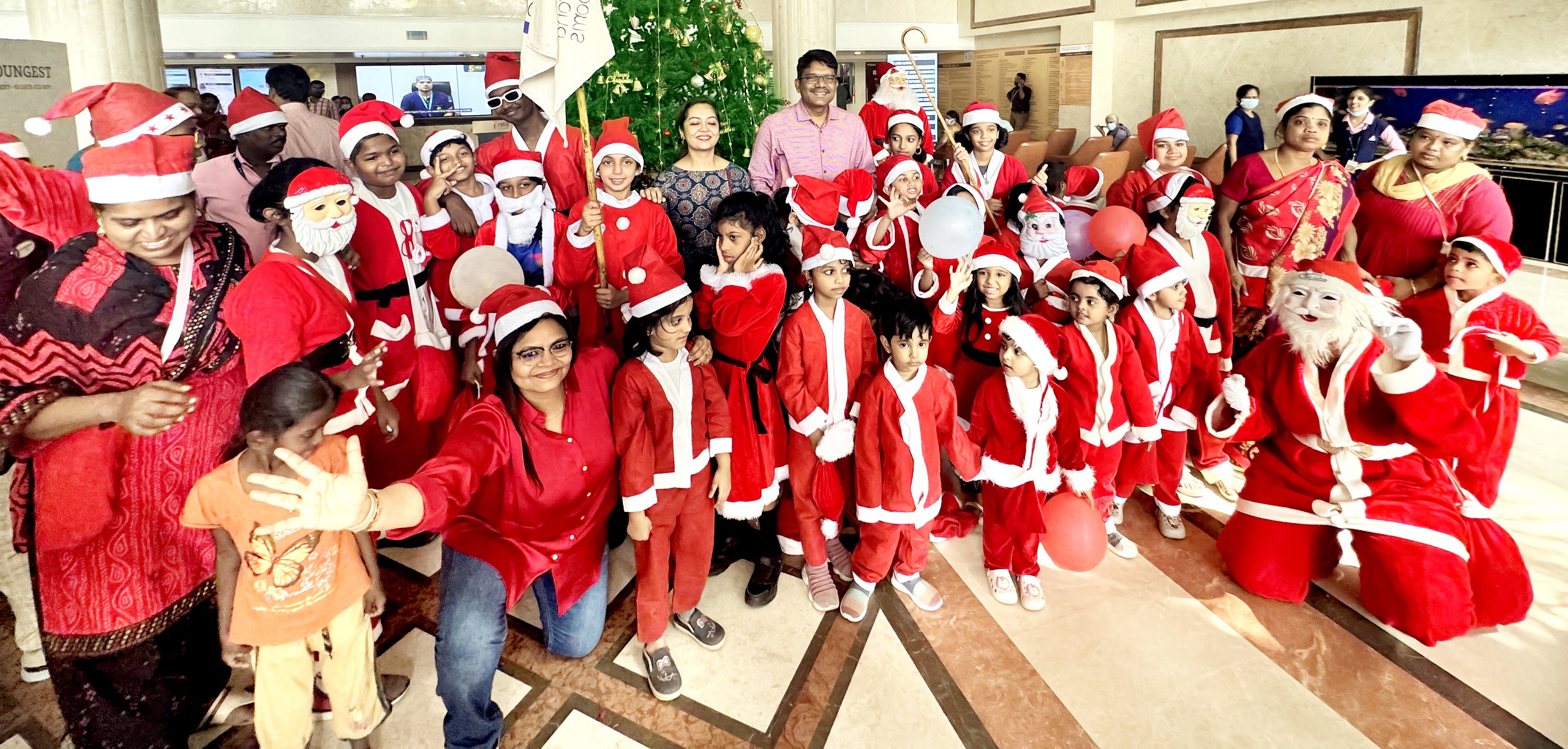 Rela Hospital’s Super Santa Squad Spread Joy, Hope and Cheer to Patients